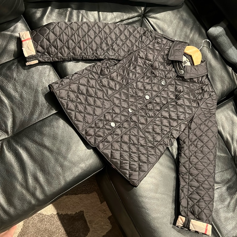 Burberry Quilted Snap Button Jacket Women M